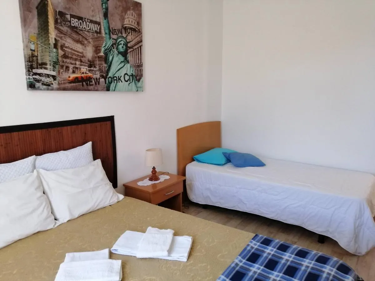 White Sun Hostel Lagos